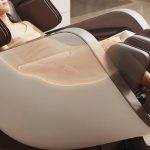 Массажное кресло и здоровье: польза, противопоказания и реальные отзывы