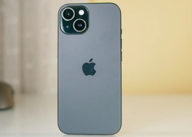 Айфон 15 для ребенка-подростка: аргументы «за» и «против»